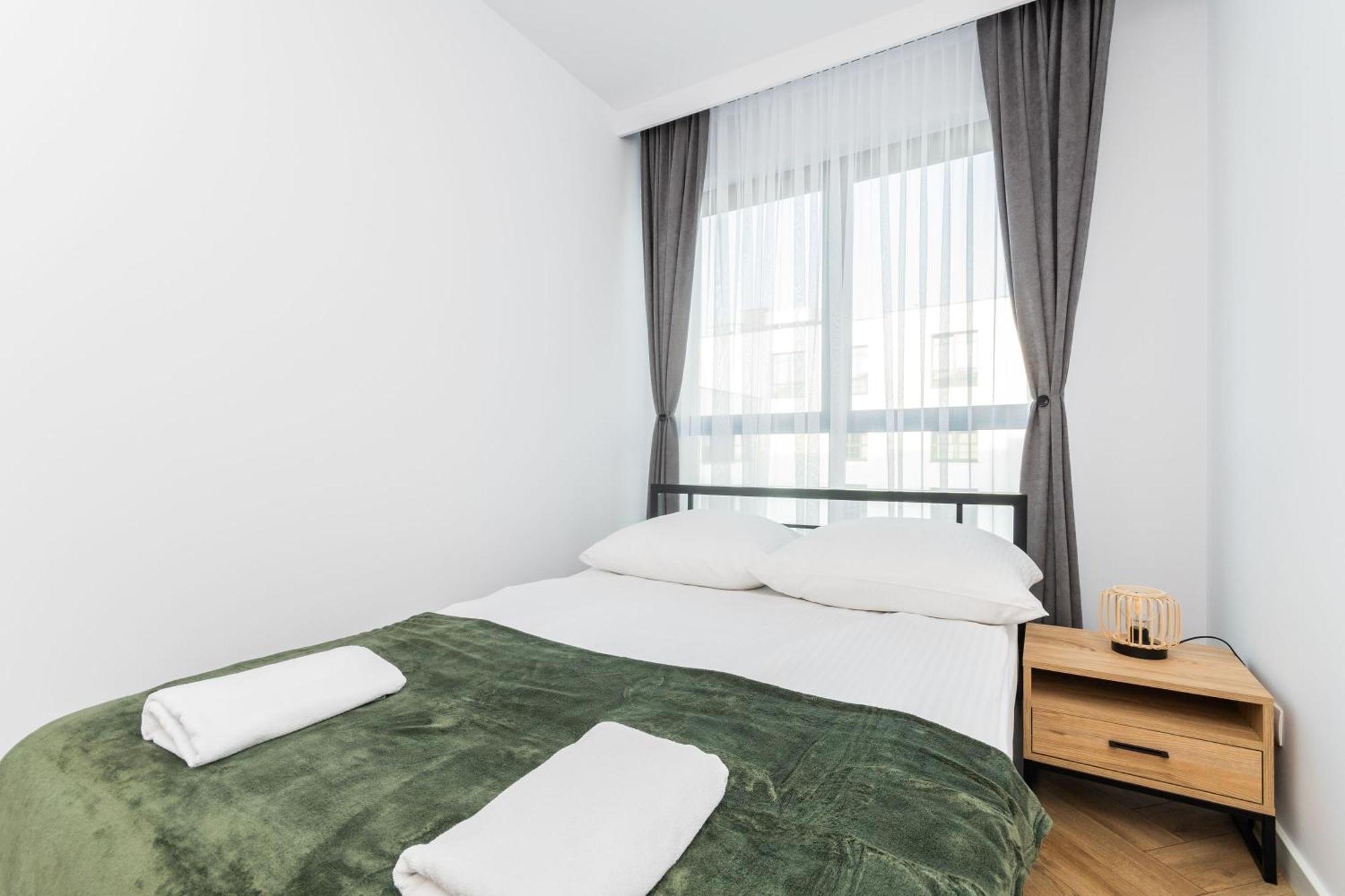 Grand Apartments - Doki Living & Foodhall Gdansk Luaran gambar