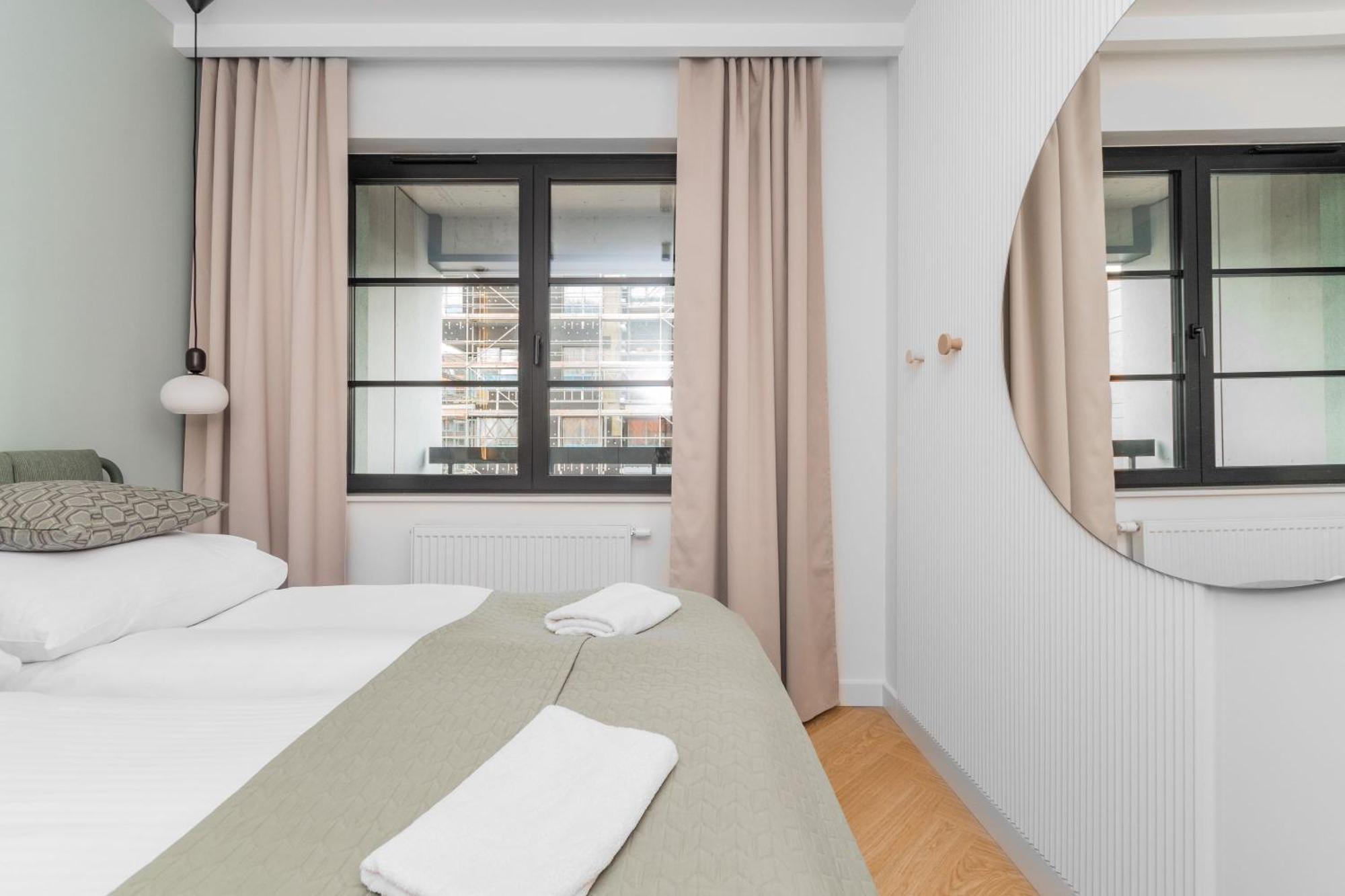Grand Apartments - Doki Living & Foodhall Gdansk Luaran gambar